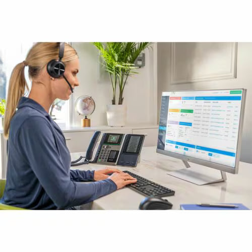 Poly Voyager 4320 USB-A Headset +BT700 dongle TAA