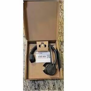 Poly Voyager 4320 USB-A Headset +BT700 dongle TAA