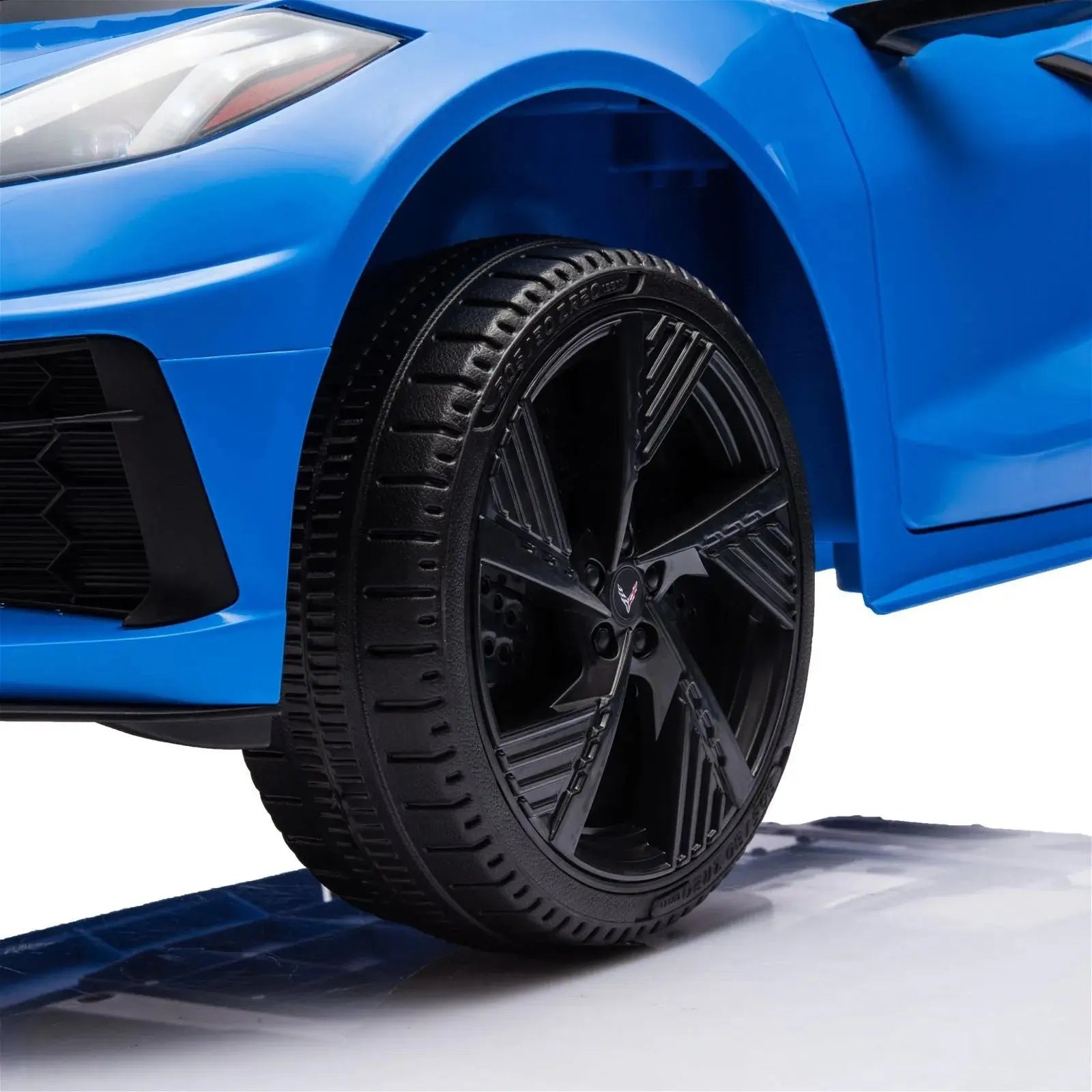 Freddo 12V Chevrolet Corvette C8 Stingray 1-Seater Kids Ride-On Car SpadezStore