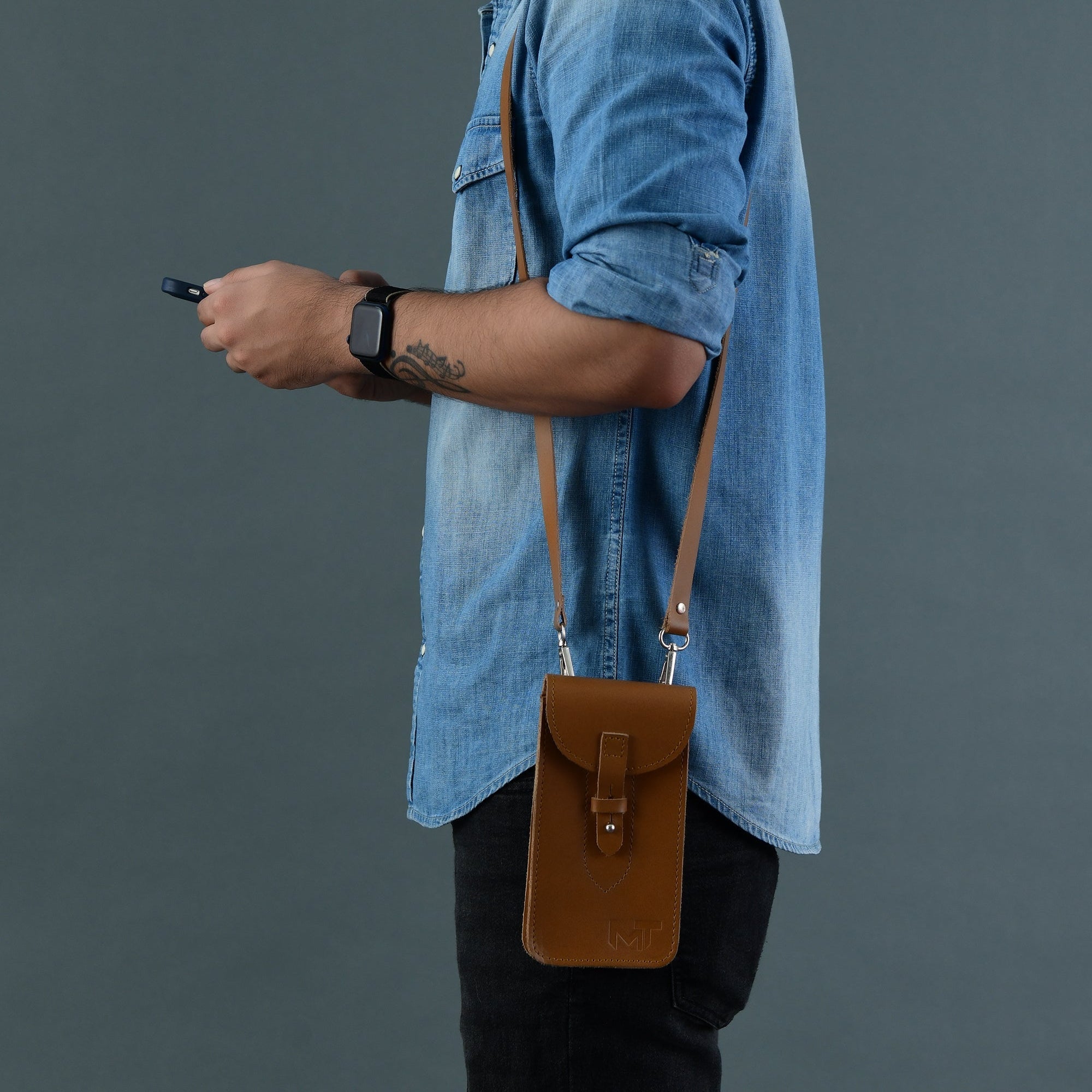 Classy Leather Bags Cocoa Brown Mobile Case With Strap SpadezStore