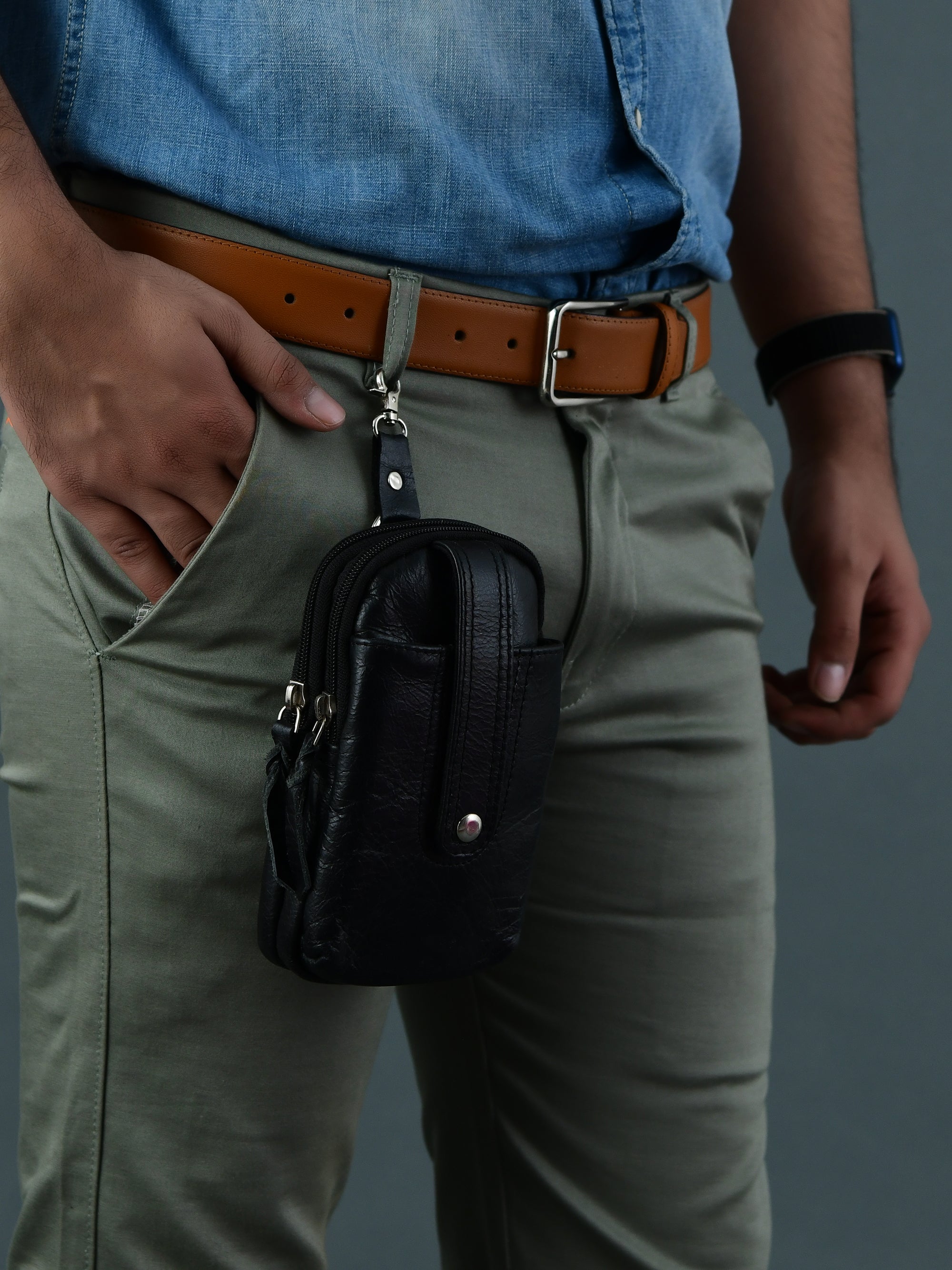 Classy Leather Bags Jet-Set Organizer: Leather Phone Pouch SpadezStore