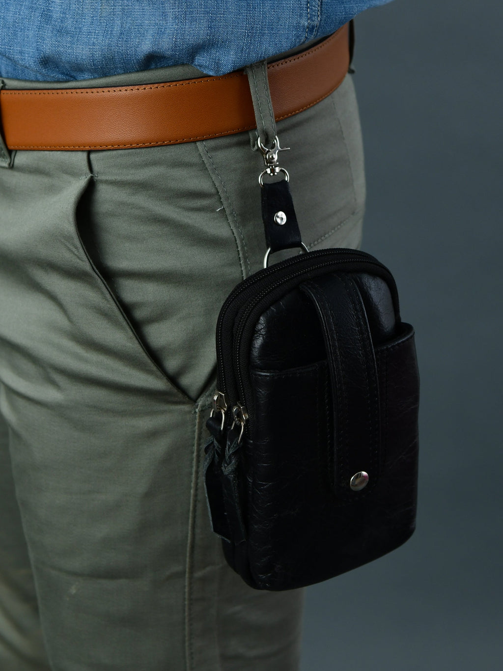 Classy Leather Bags Jet-Set Organizer: Leather Phone Pouch SpadezStore