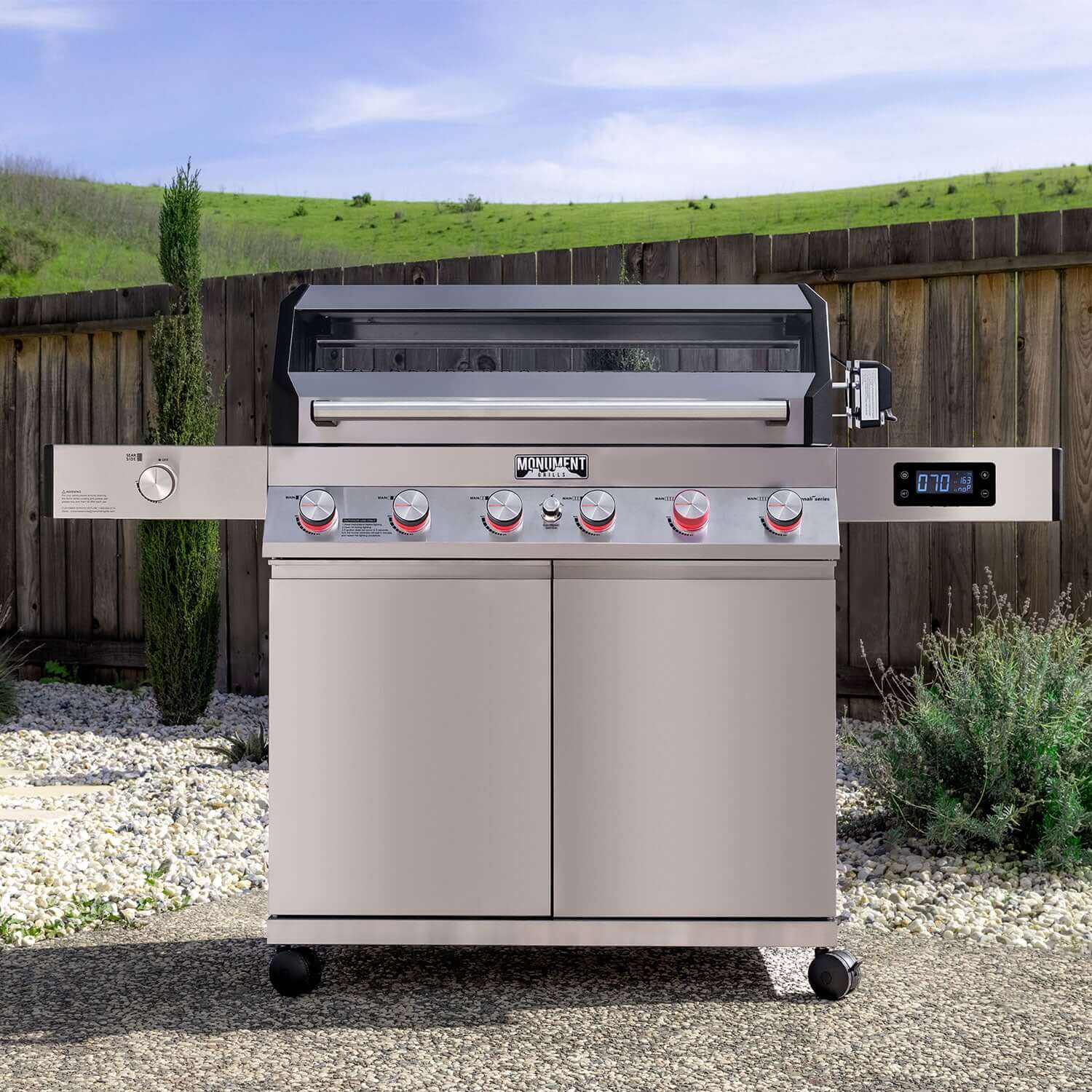 Monument Grills Denali 605Pro | Stainless Smart Propane Gas Grill SpadezStore