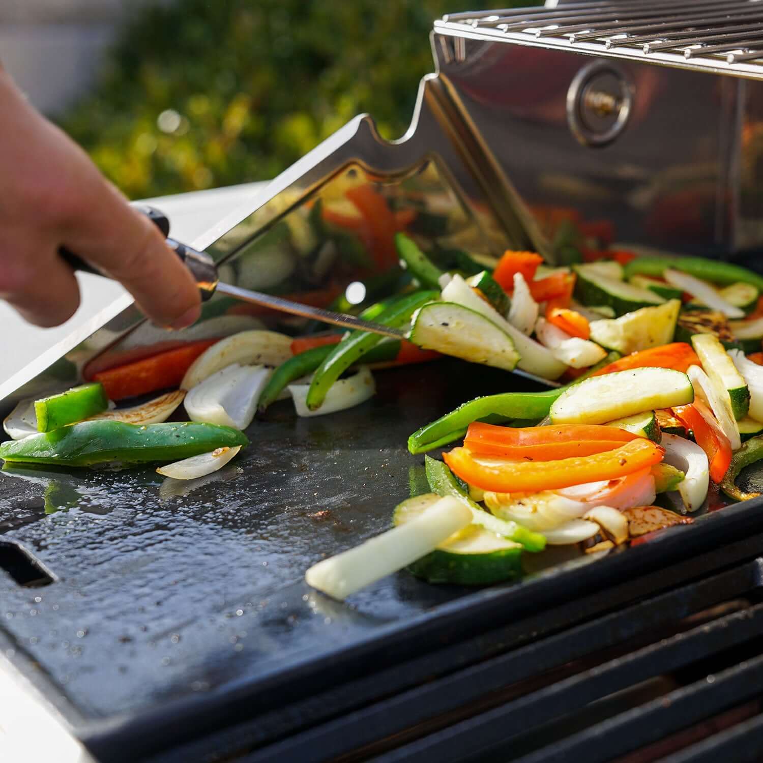 Monument Grills Denali 605Pro | Stainless Smart Propane Gas Grill SpadezStore