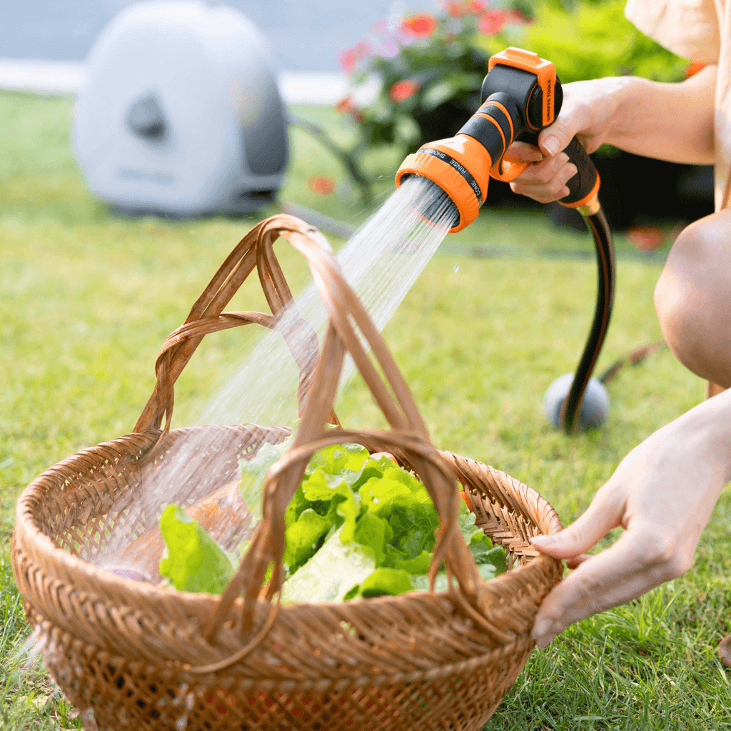 Giraffe Tools Ground-Mounted Retractable Hose Reel SpadezStore