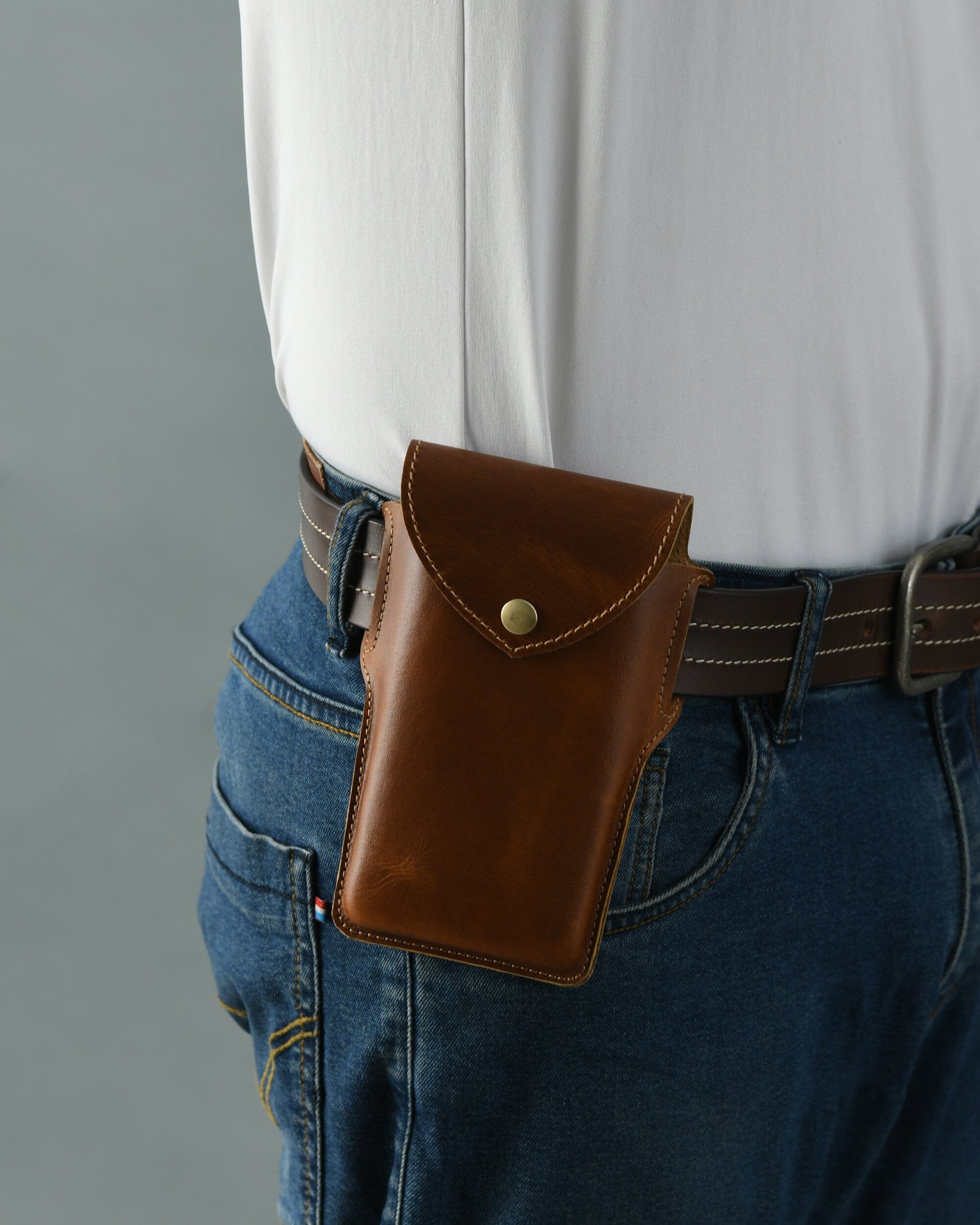 Classy Leather Bags Mobile Holster Case- Tan Brown SpadezStore