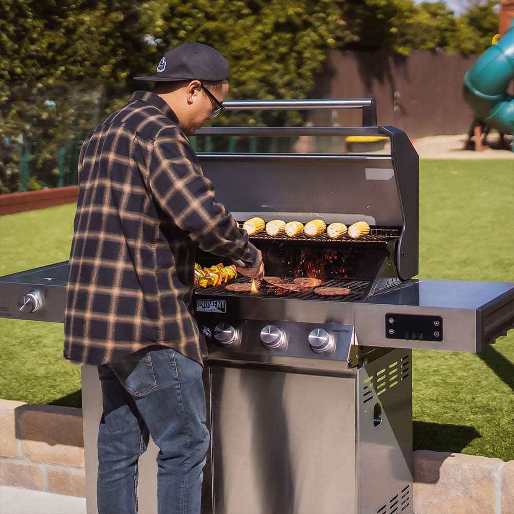 Monument Grills Denali 605 | Stainless Smart Tech Natural/Propane Gas Grill SpadezStore