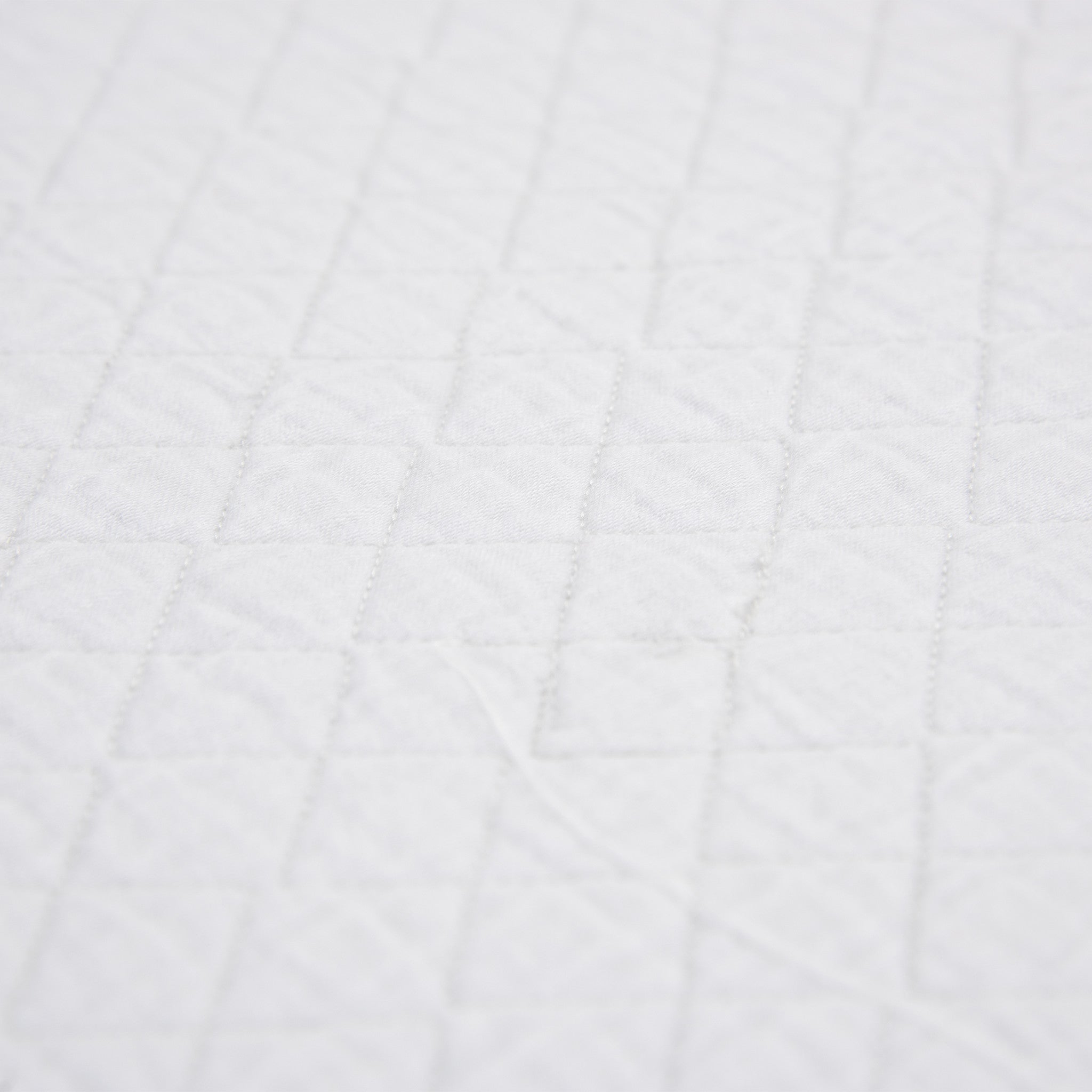 White Checkered King Quilt SpadezStore