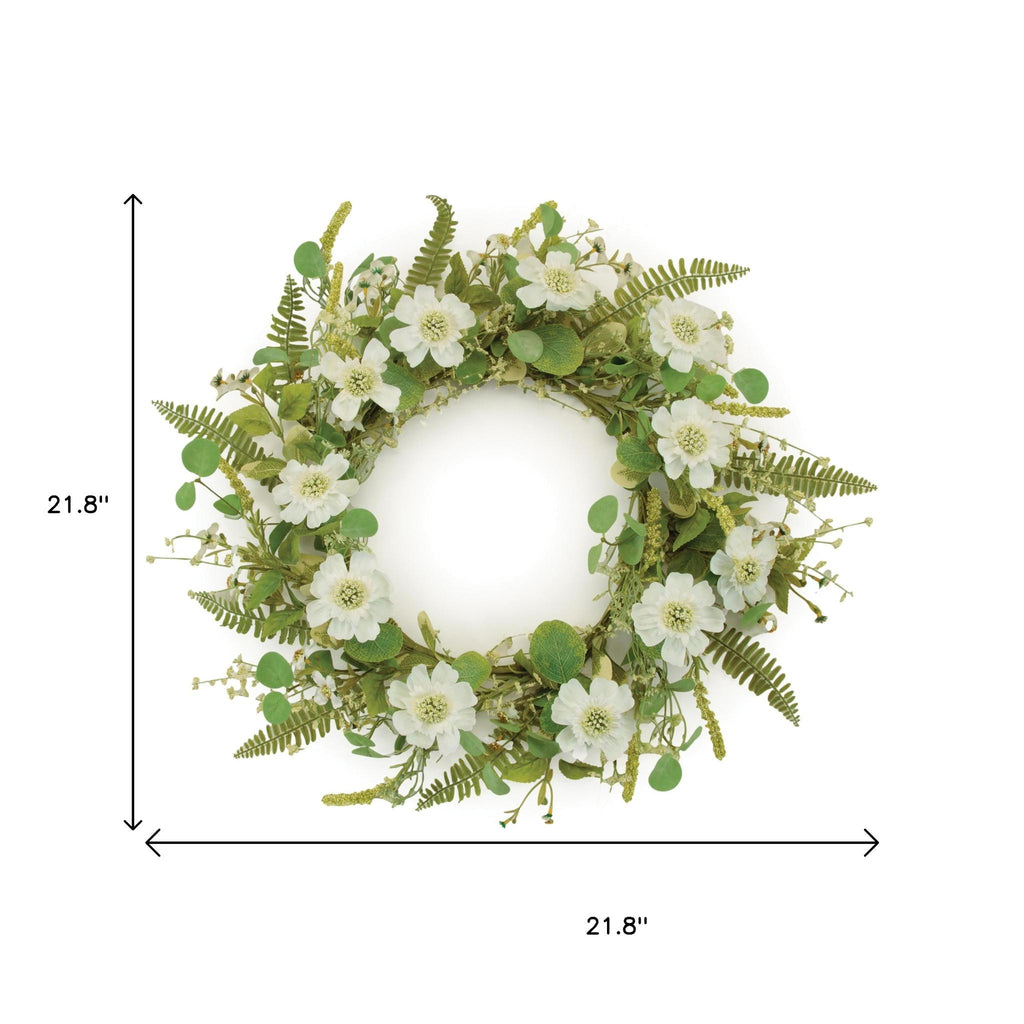 22" White and Green Mixed Assortment Artificial Wreath