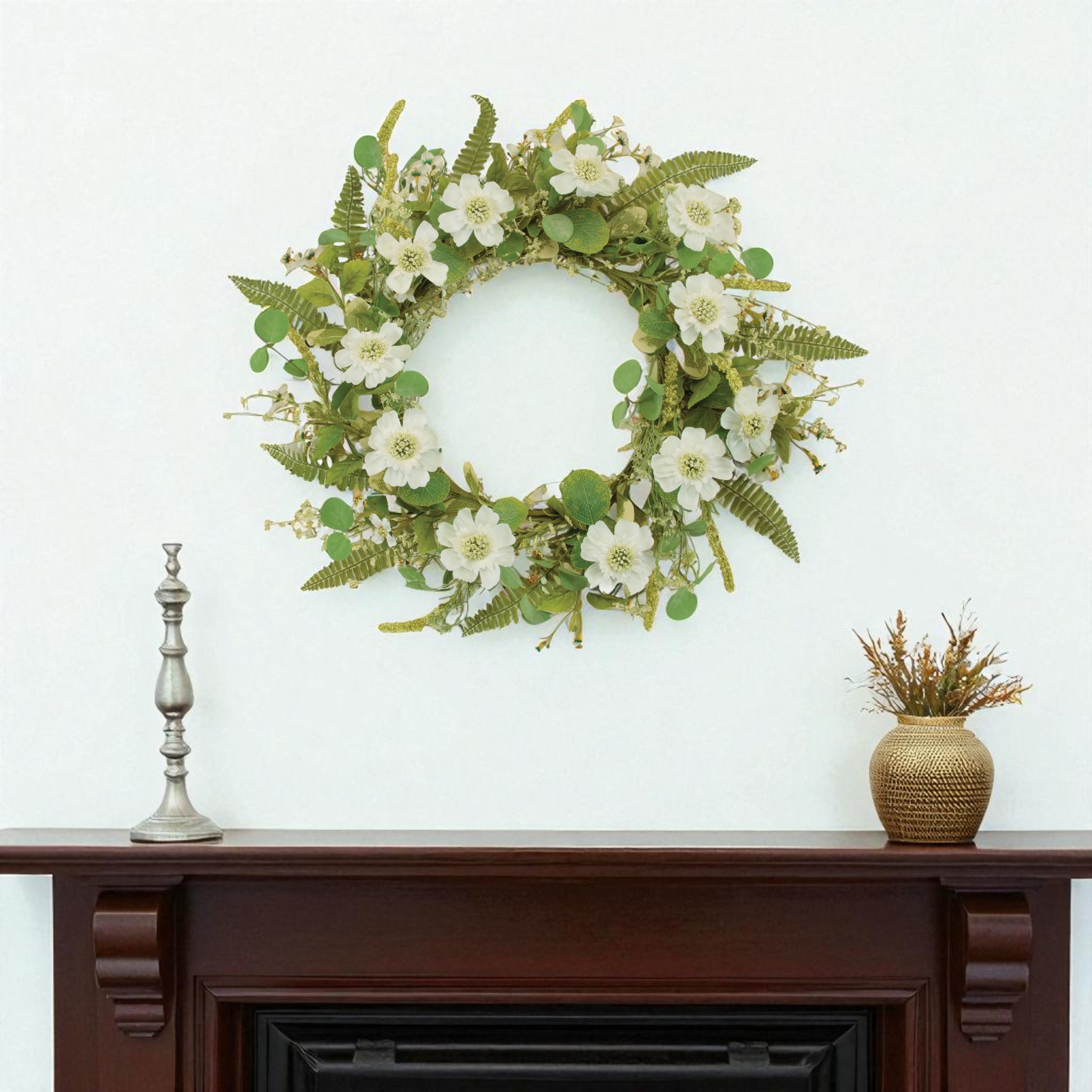 22" White and Green Mixed Assortment Artificial Wreath