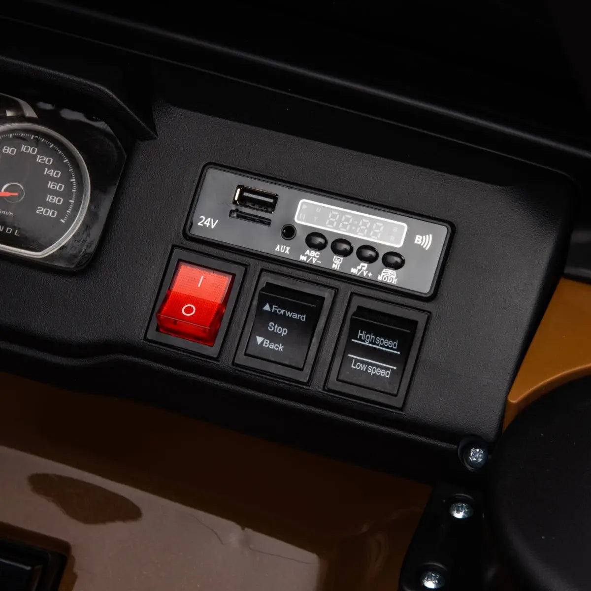 Freddo 24V 4x4 Chevrolet Silverado 2 Seater Ride on Truck SpadezStore