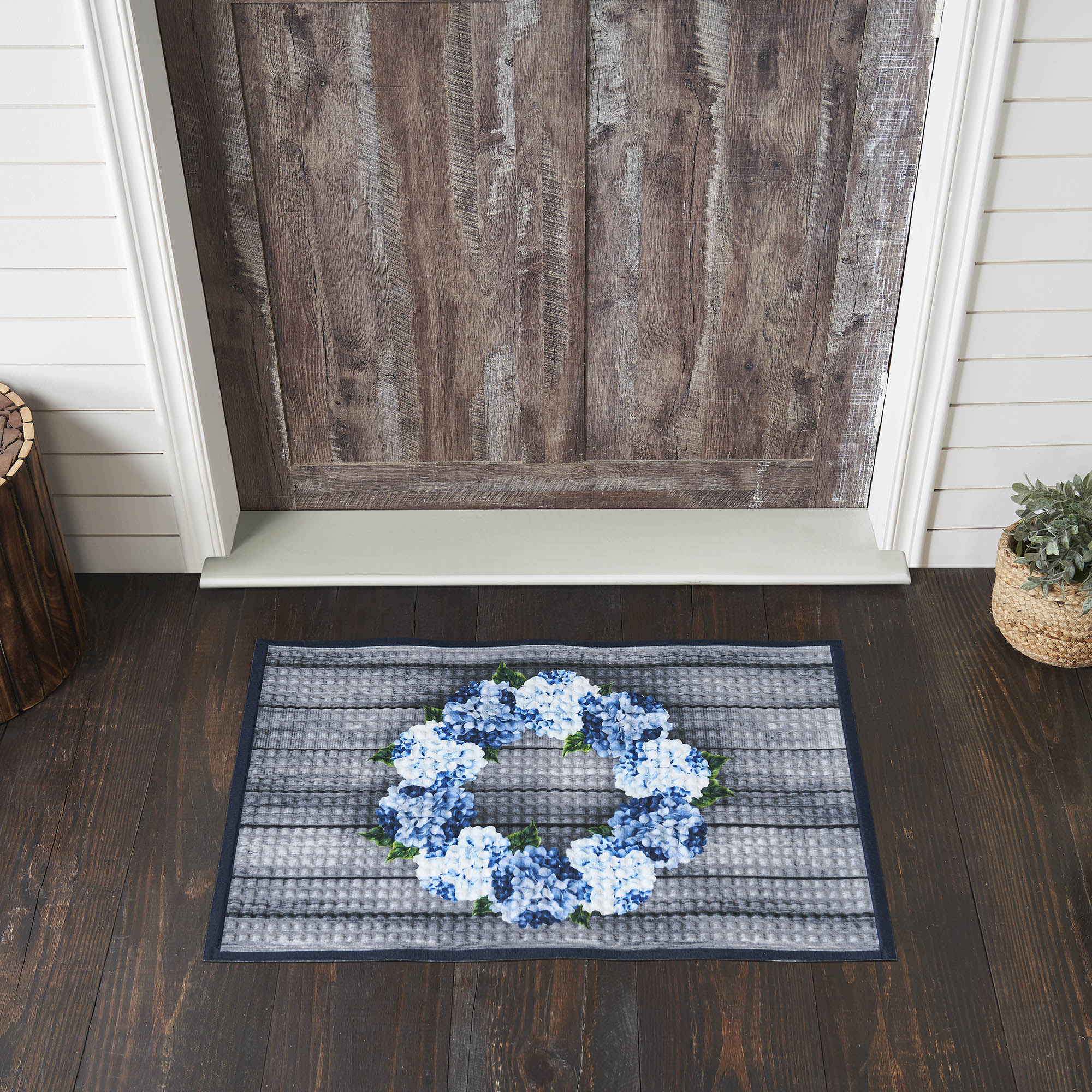 Finders Keepers Hydrangea Wreath Nylon Rug Rect 24x36 SpadezStore