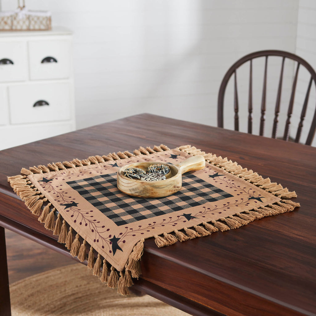Pip Vinestar Table Topper 20x20 SpadezStore