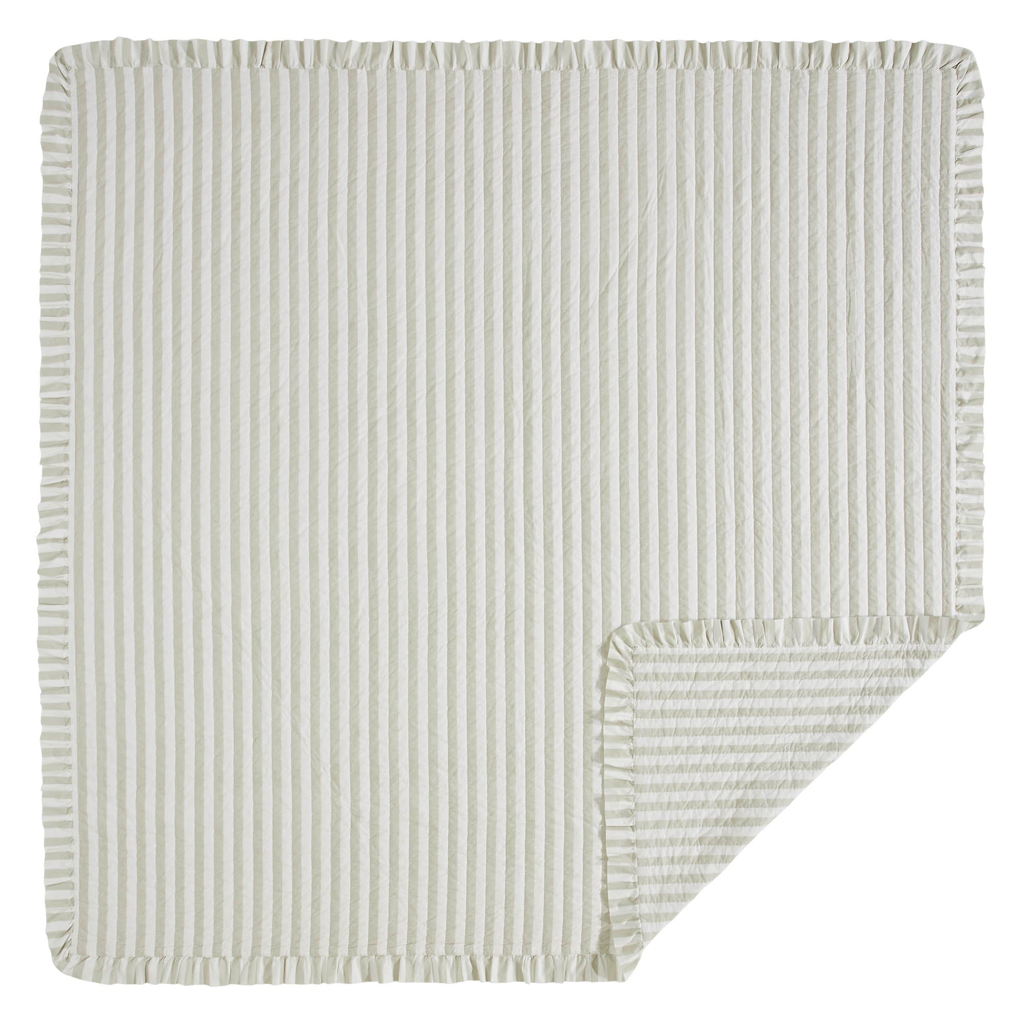 Finders Keepers Ruffled Queen Quilt 94Wx94L SpadezStore