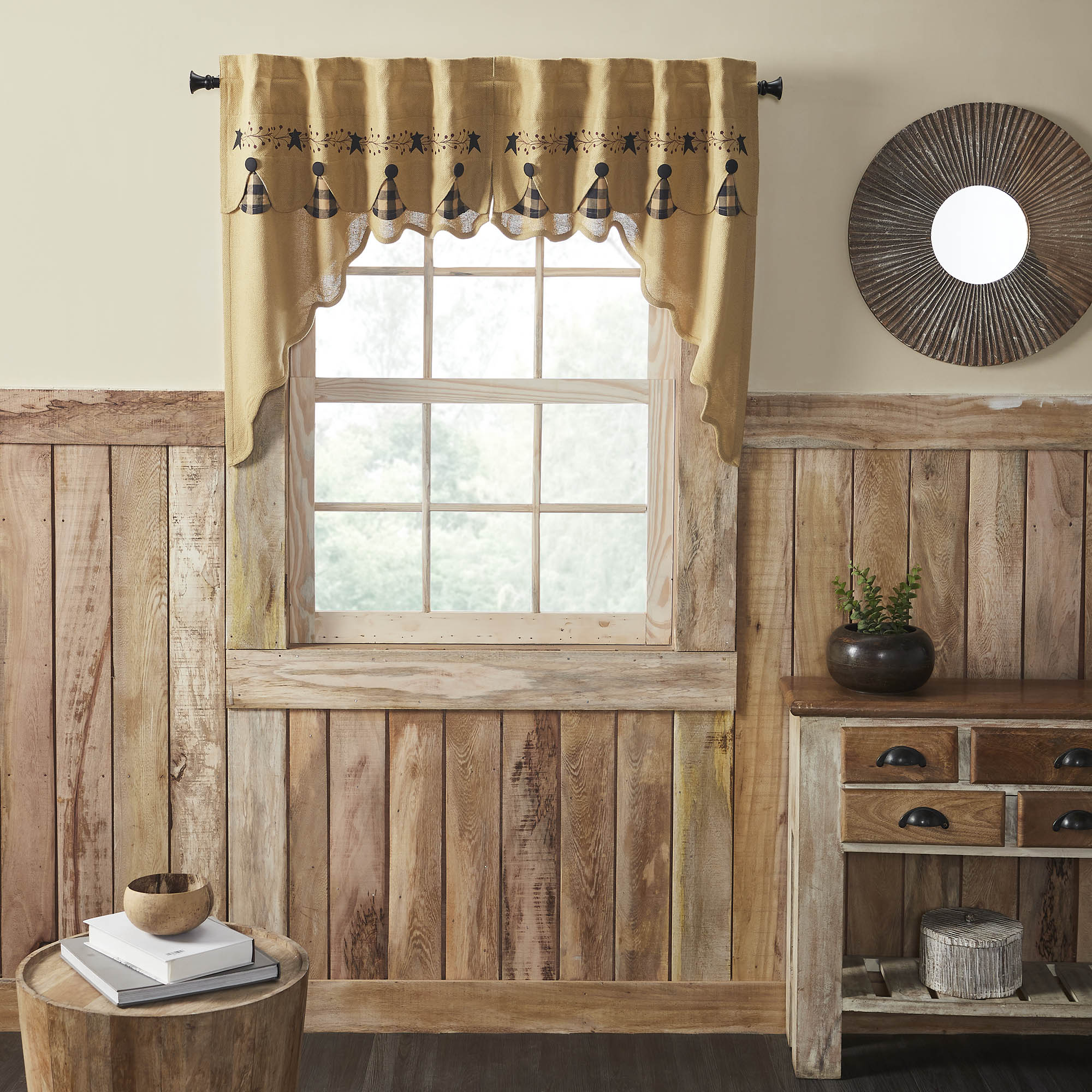 Pip Vinestar Scalloped Layered Swag Set of 2