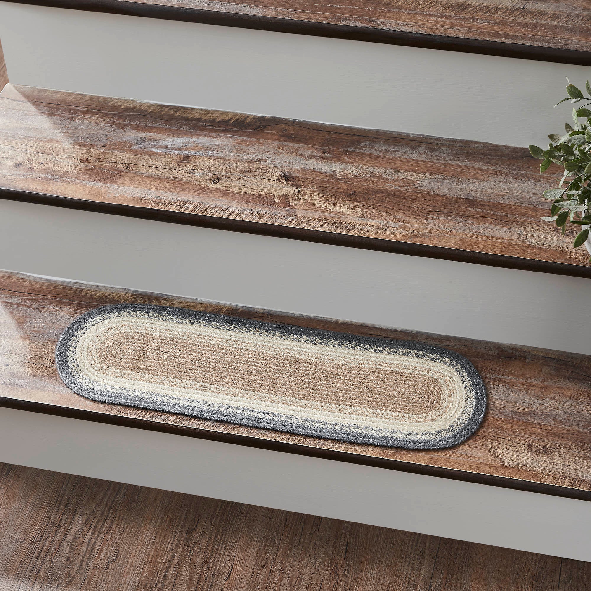 Finders Keepers Jute Stair Tread Oval Latex 8.5x27 SpadezStore