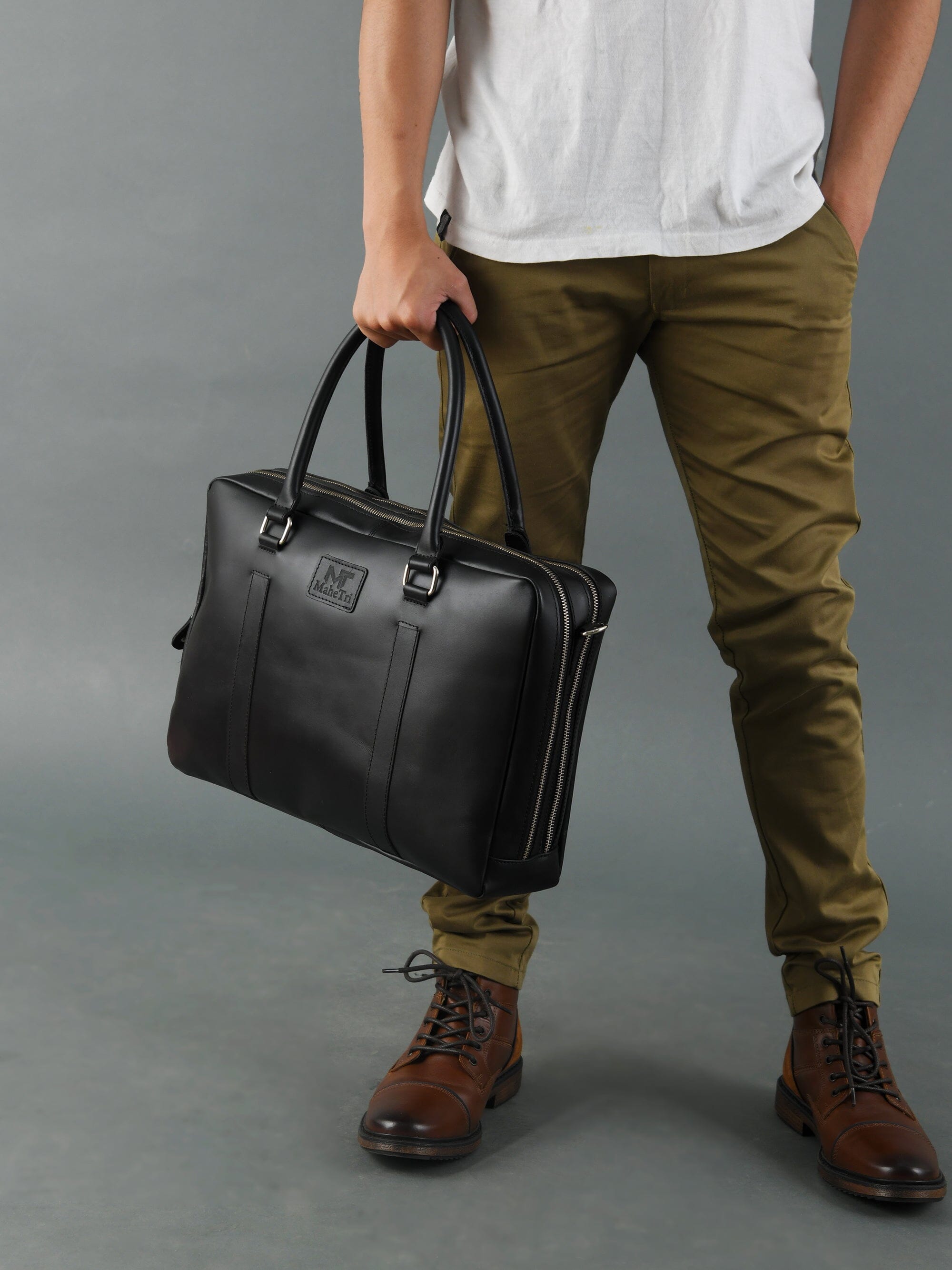 Classy Leather Bags Dixon Black Buffalo Leather Laptop Briefcase SpadezStore