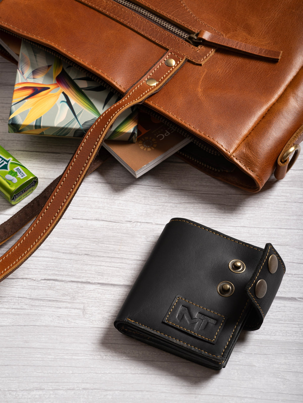 Classy Leather Bags Swift Hold Wallet - Black