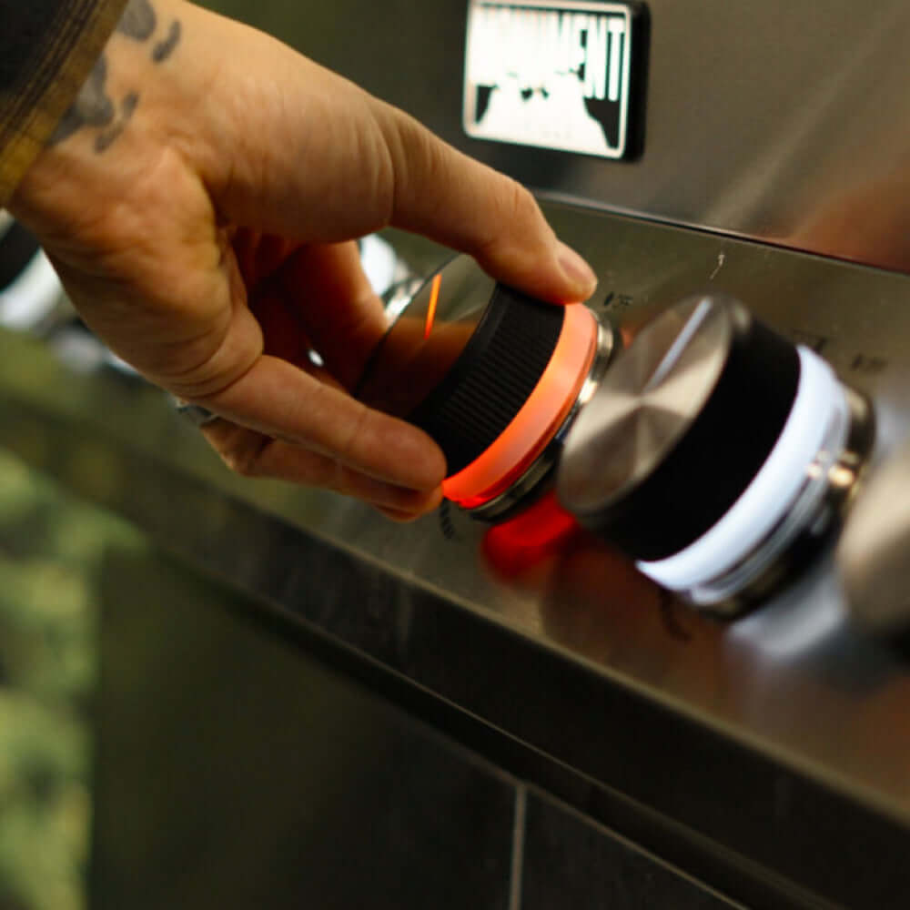 Monument Grills Denali 605 | Stainless Smart Tech Natural/Propane Gas Grill SpadezStore