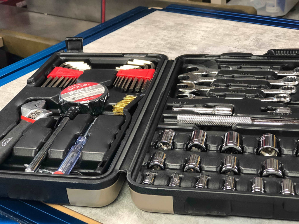 Apollo Tools 101 Piece Mechanic Tool Set for Vehicle and Home Maintenance, Roadside Emergencies. SAE and Metric Tool Set for Car, Boat, RV, Bikes - DT0006 SpadezStore