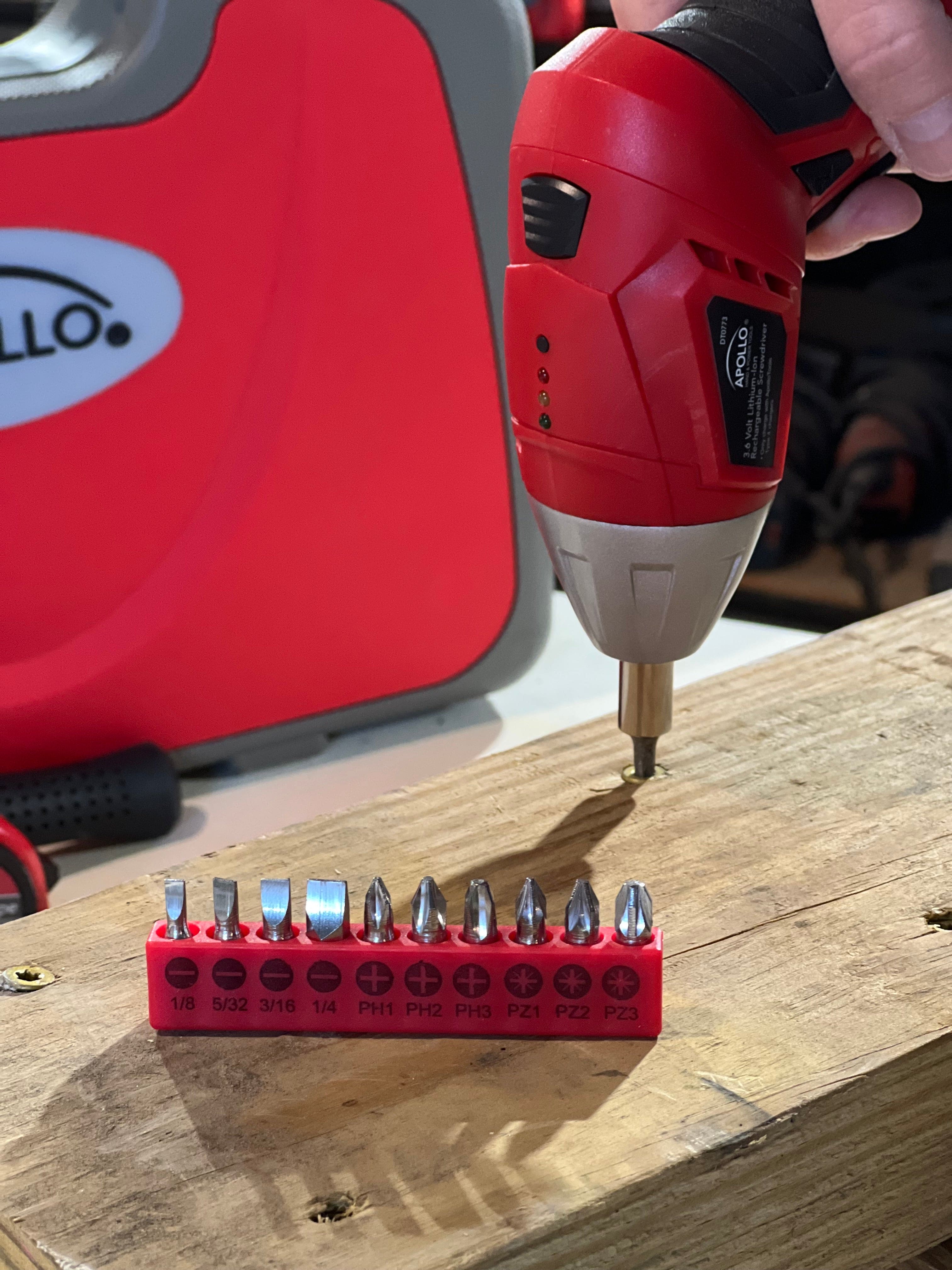 Apollo Tools 135 Piece Household Tool Set with Pivoting Dual-Angle 3.6 Volt Lithium-Ion Cordless Screwdriver - DT0773 SpadezStore