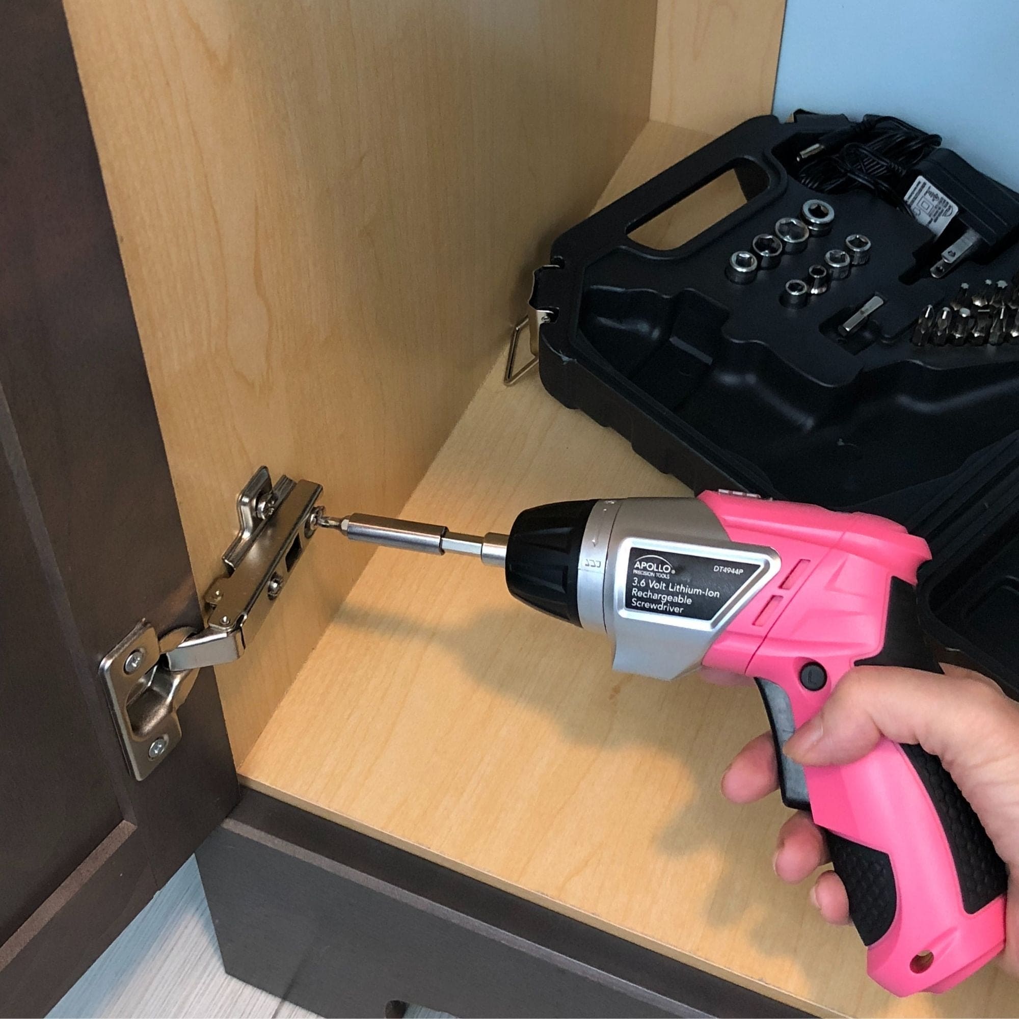 Apollo Tools 3.6 Volt Lithium-Ion Rechargeable Screwdriver with 45 Piece Accessory Set - Pink DT4944P SpadezStore