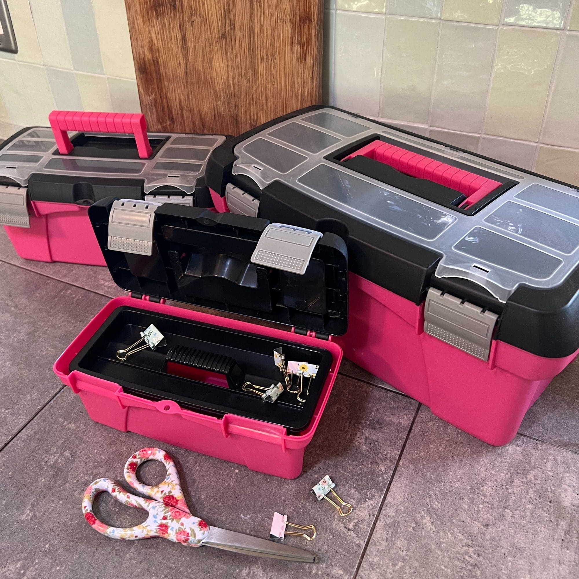 Apollo Tools 3 Piece Tool Box - Pink - DT5005P SpadezStore