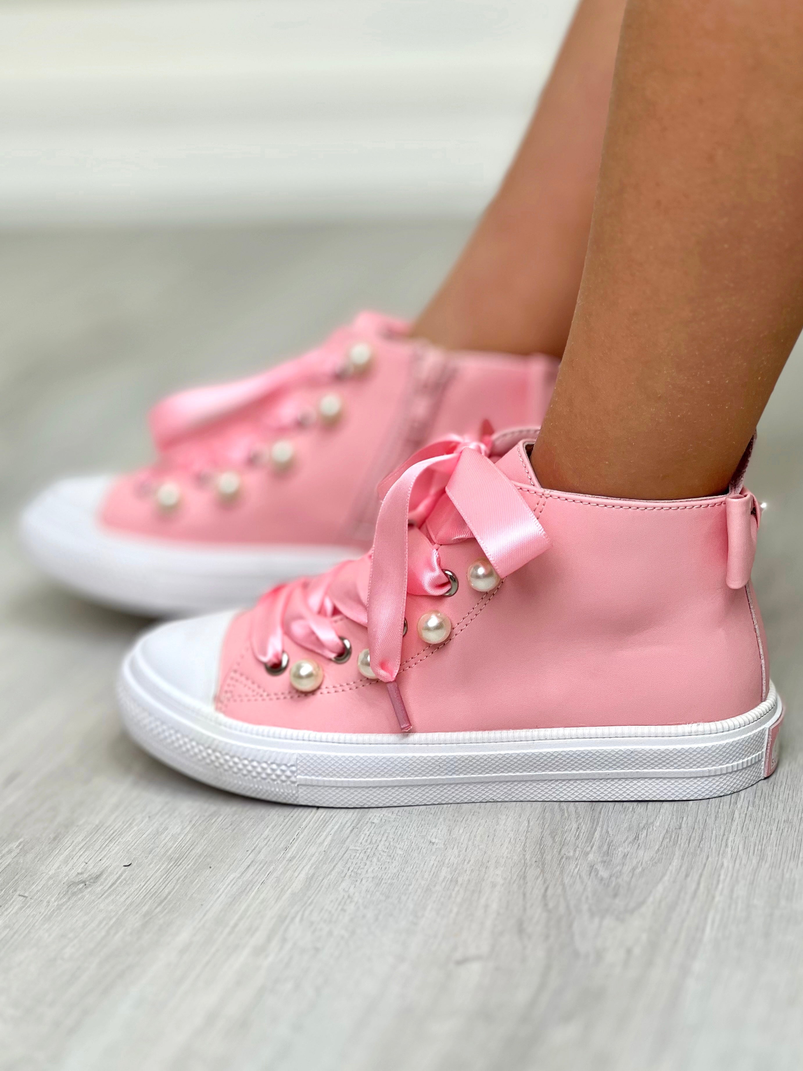 Mia Belle Girls L.O.L. SURPRISE! Center Stage Sneakers SpadezStore