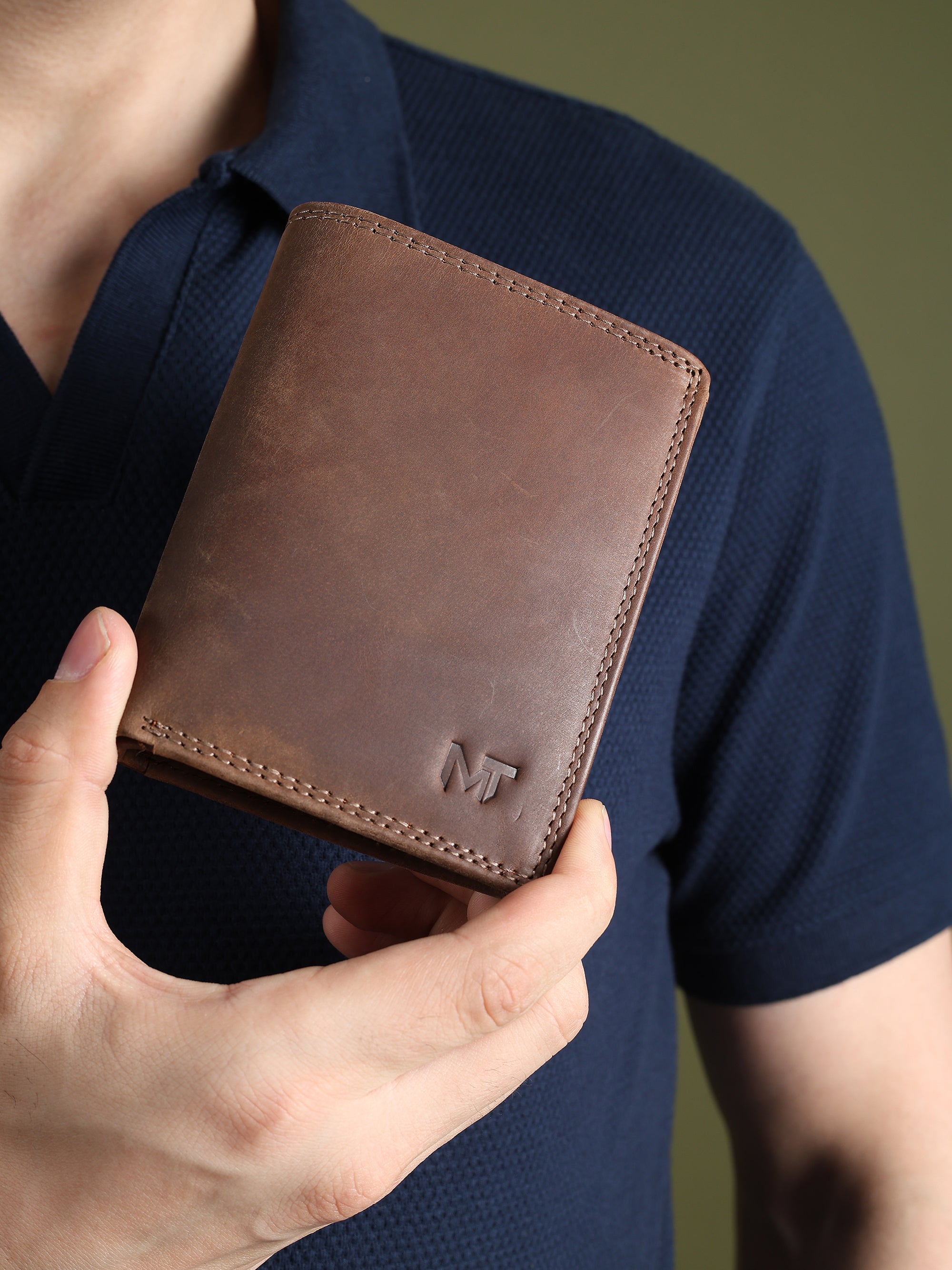Classy Leather Bags Buffalo Leather Men's Wallet - Vertical