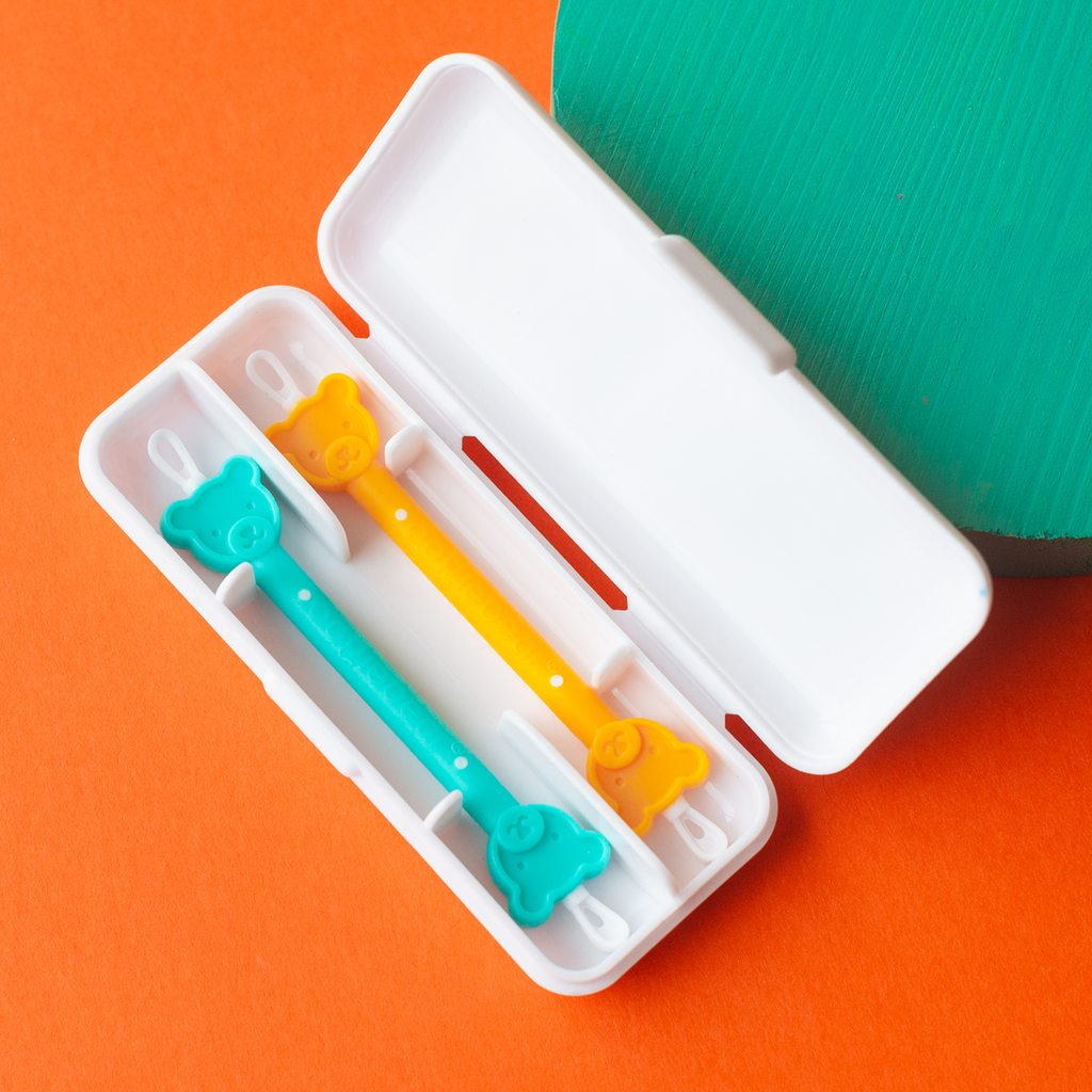 Oogiebear 2-pack booger picker SpadezStore