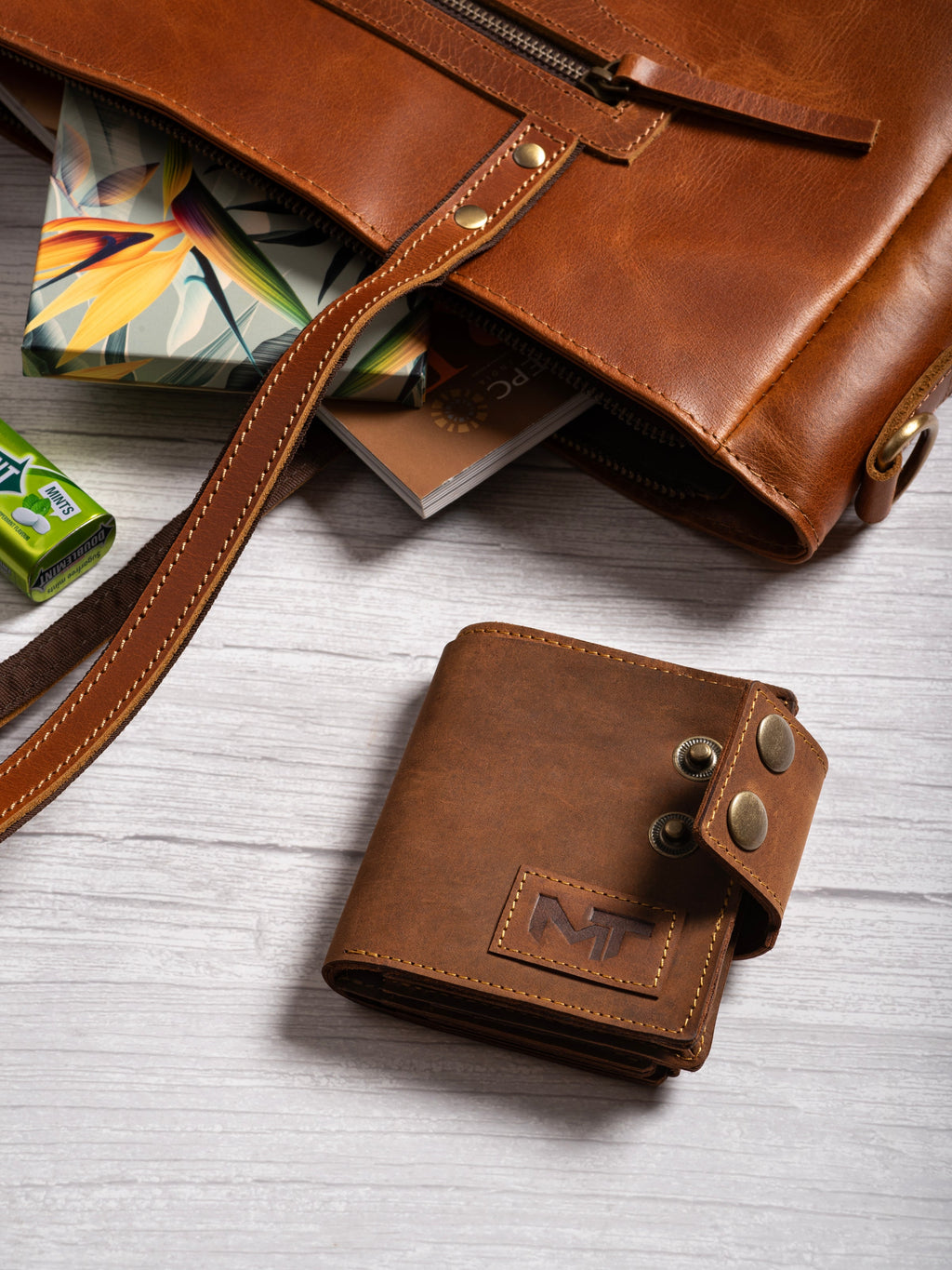 Classy Leather Bags Swift Hold Wallet - Tan Brown