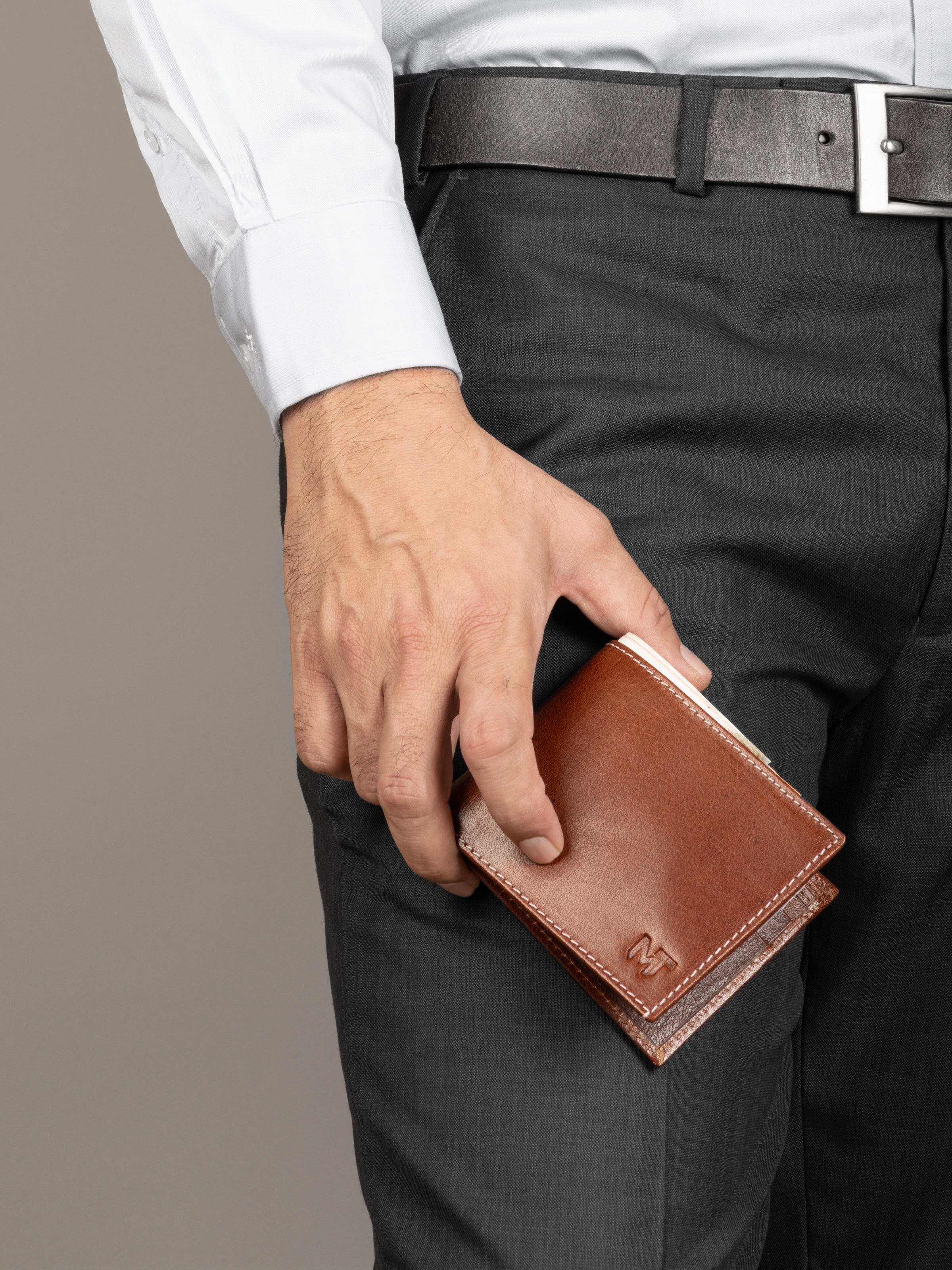 Classy Leather Bags Men's Patrick Bifold Wallet