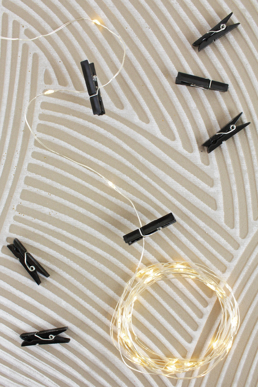 Perfect Holiday 36 LED Matte Black Photo Clip String Light- Battery Operated SpadezStore