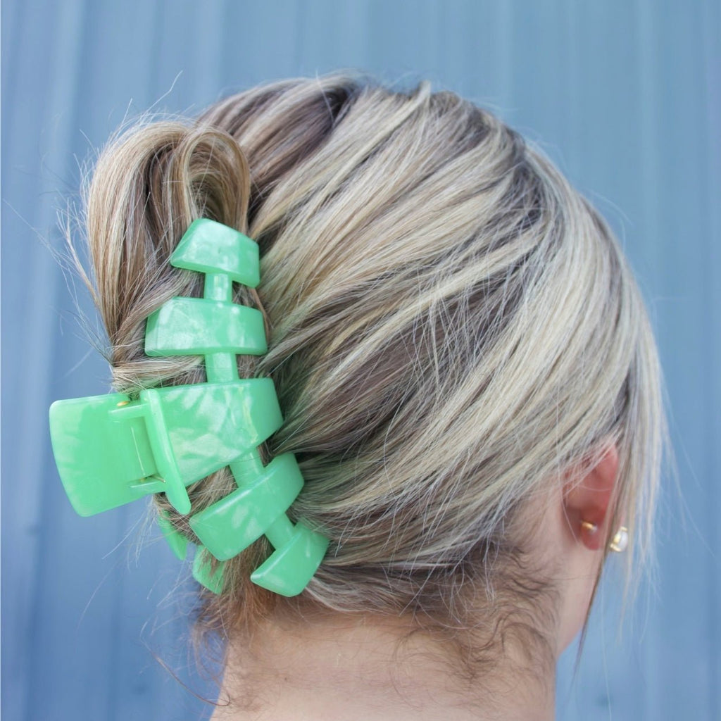 Classic Spring Splash Large Claw Clip SpadezStore