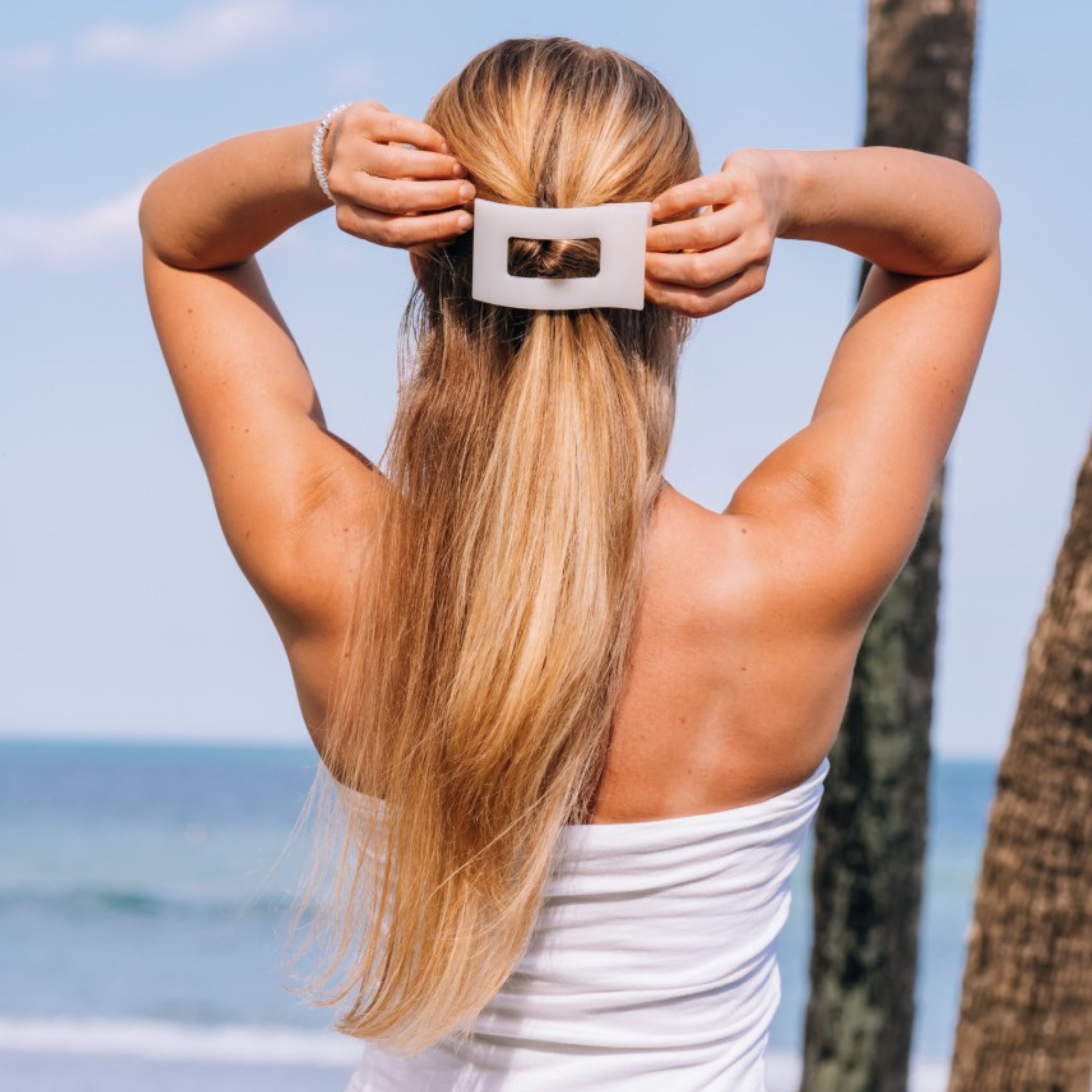 TELETIES Coconut White Large Flat Rectangle Hair Clip
