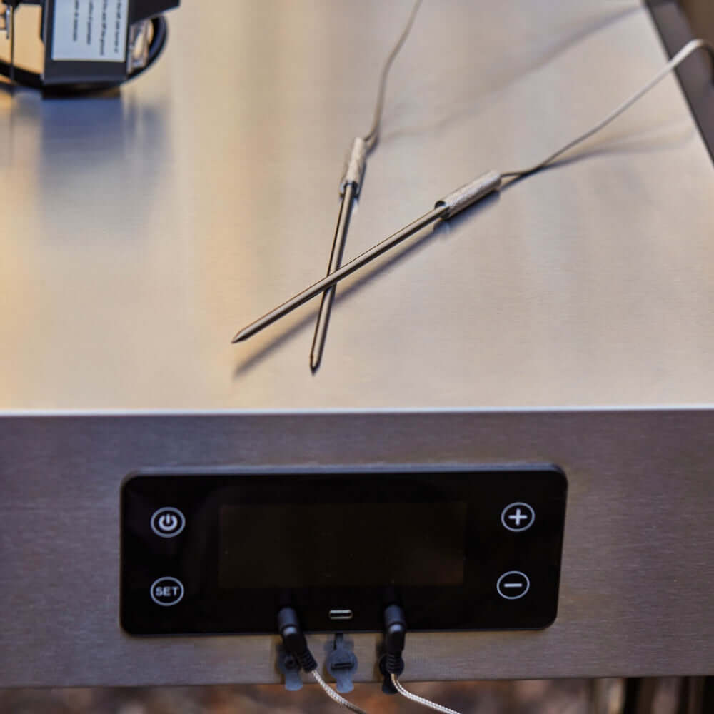 Monument Grills Denali 605Pro | Stainless Smart Propane Gas Grill SpadezStore