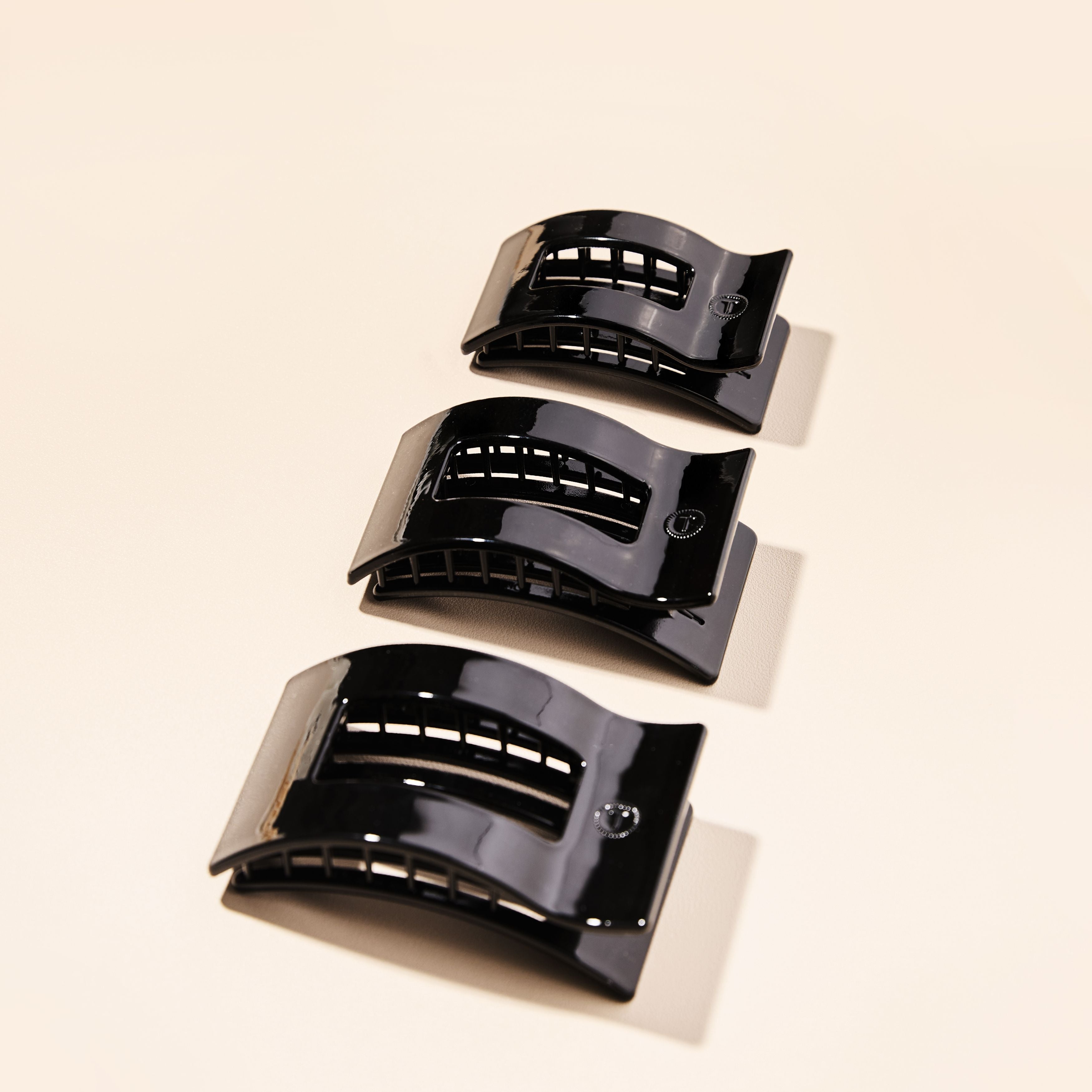 TELETIES Jet Black Medium Flat Rectangle Hair Clip