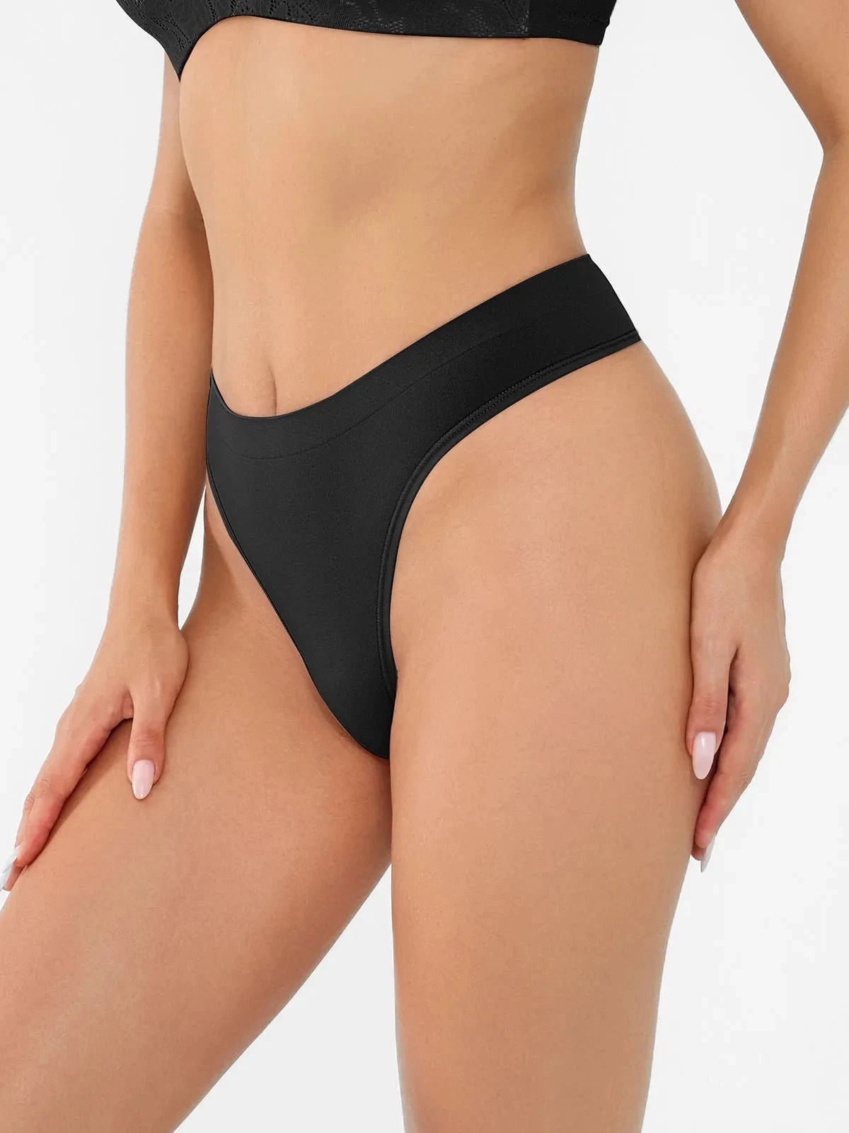 Popilush Seamless AirKnit Thong